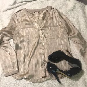 Forever 21 polyester button down